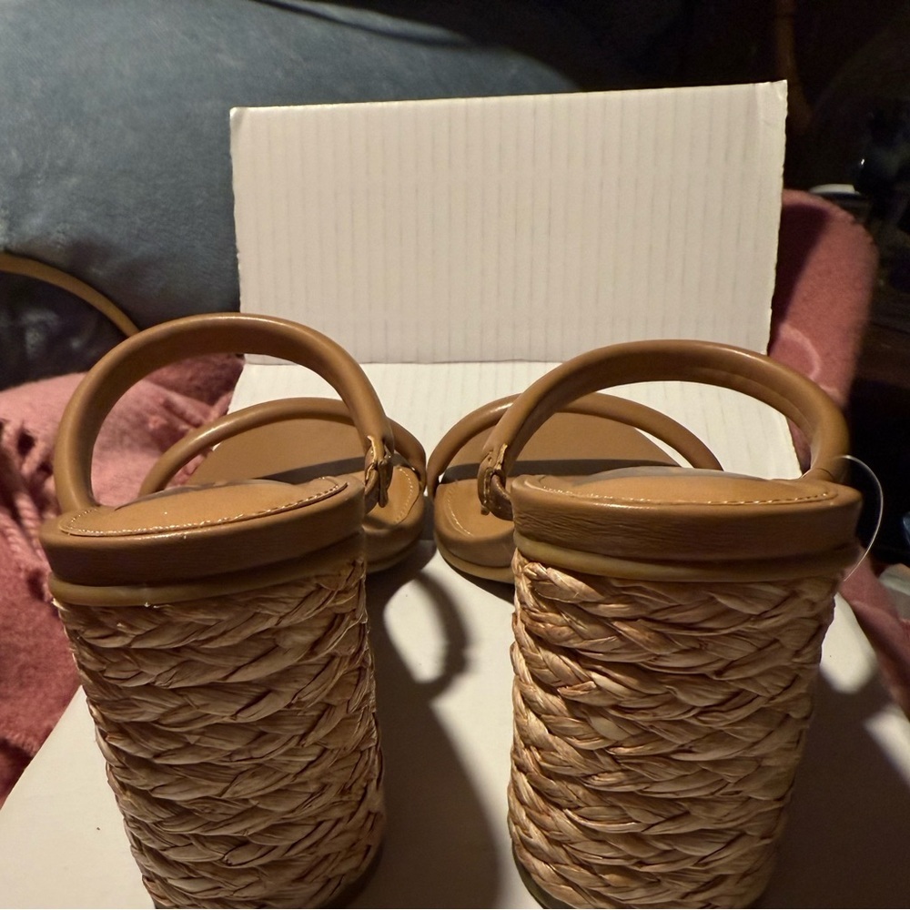 DV by Dolce Vita Women's Tan Sandals Wicker Block Heel 7.5 Merrick - Picture 3 of 4